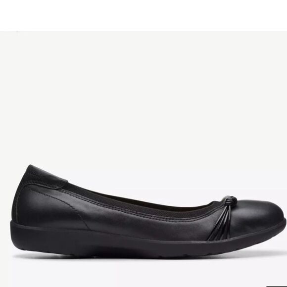 CLARKS MEADOW RAE BLACK LEATHER SHOE SIZE 9 NWT - Picture 1 of 12